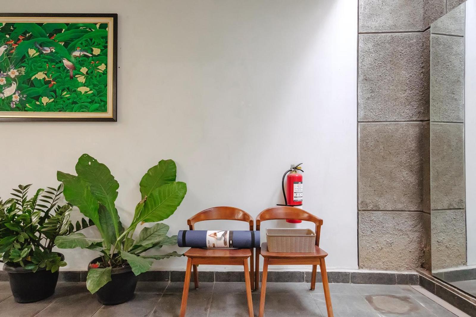 Hotel Calma Coliving At Bintaro, Tangerang Selatan